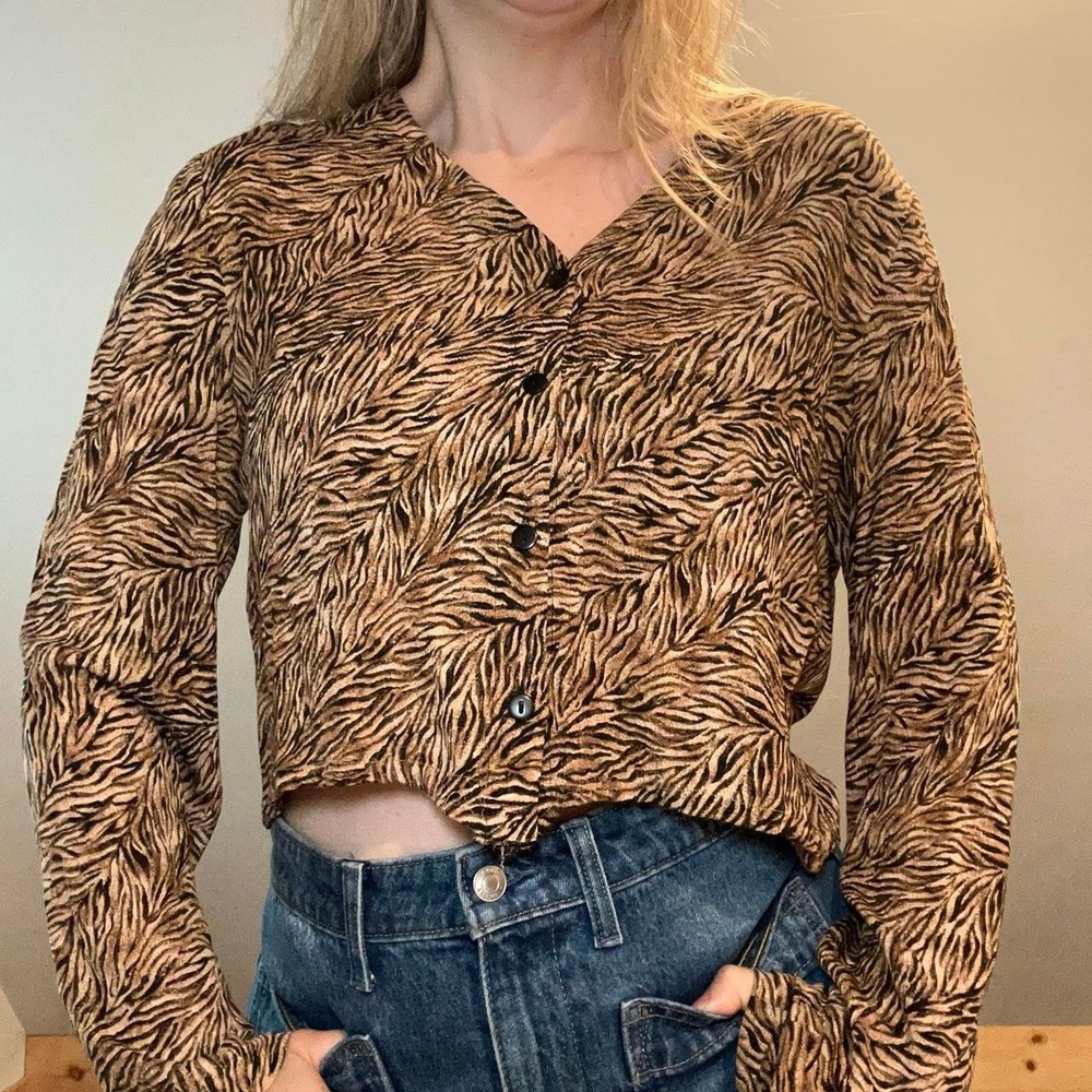 Vintage Pendleton 90s Rayon Animal Print Button Up Blouse Top size 8